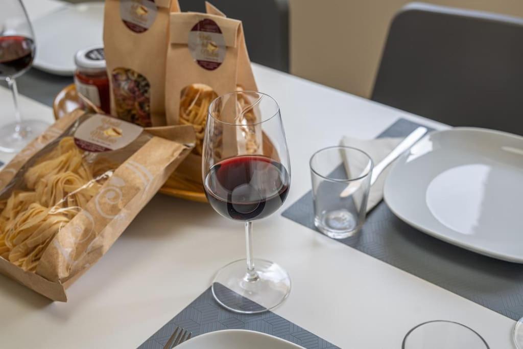 Monolocale Moderno Valpolicella Verona - Vayu San Pietro in Cariano Bagian luar foto